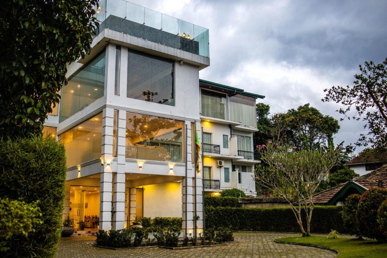 Hotel Ganthera Kandy Exterior foto