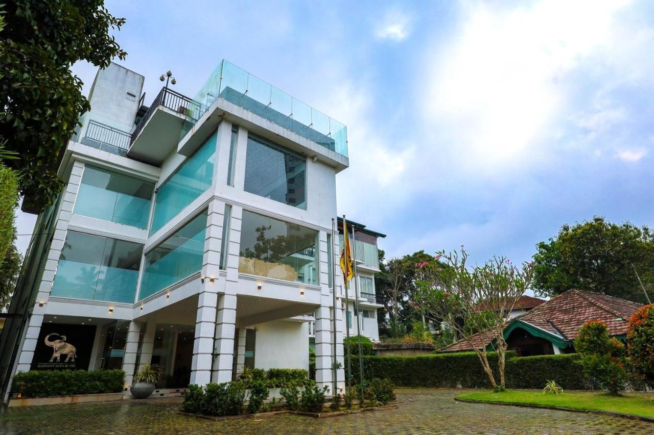 Hotel Ganthera Kandy Exterior foto